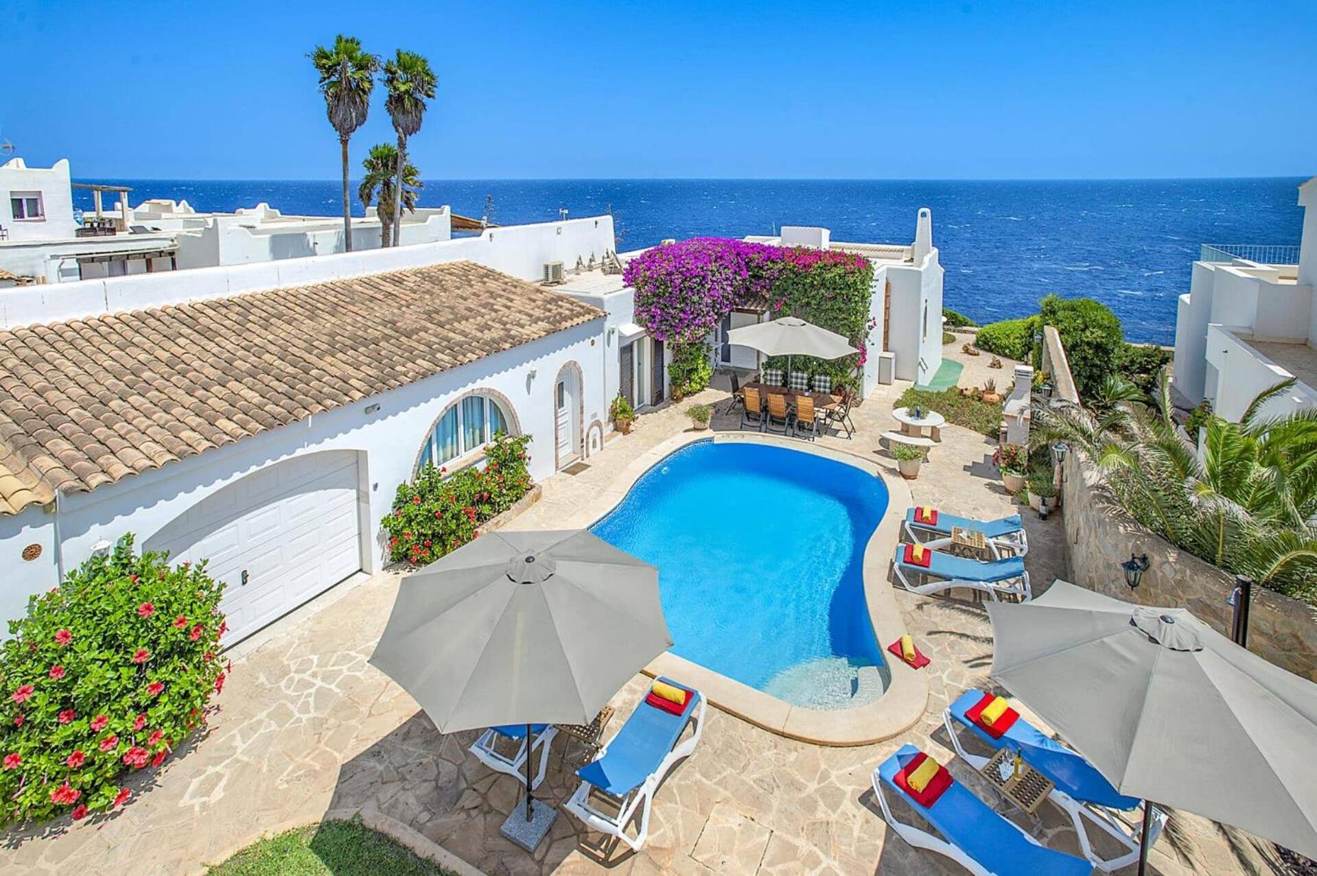 Villa Ariet By
