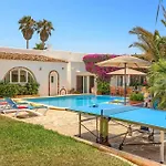 Villa Ariet By Villa Plus